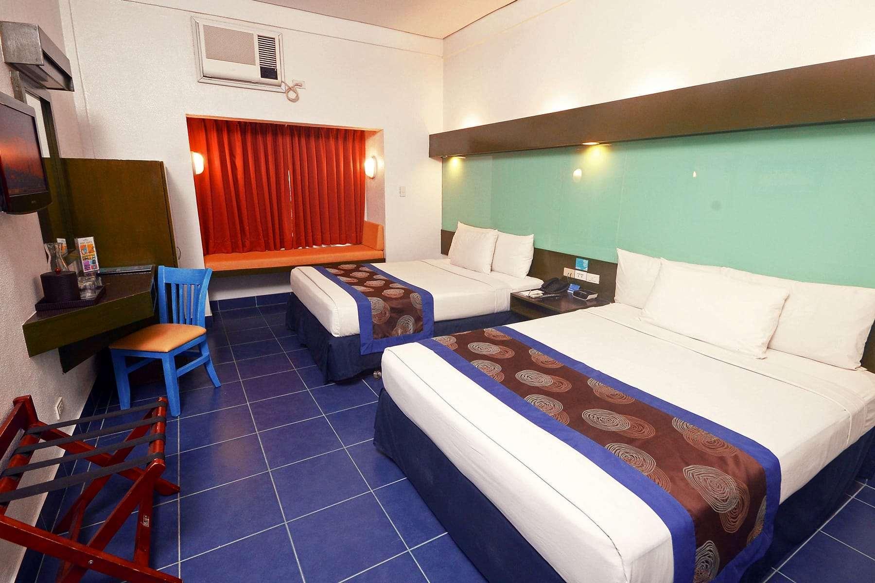 Microtel By Wyndham Puerto Princesa Buitenkant foto